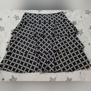 White House Black Market Skirt size 8